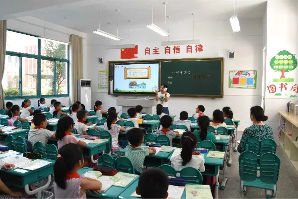 东海县小学新任领导引领未来教育启航